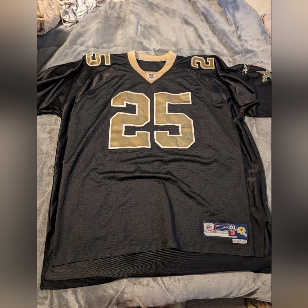 Vintage New Orleans Saints Reggie Bush Jersey